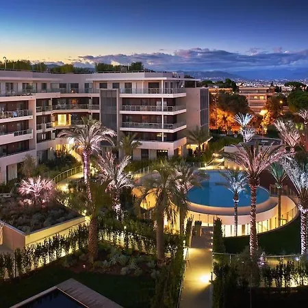 Penthouse 3 Beds, Private Pool, Parc Du Cap Apartamento *