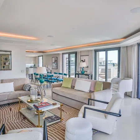 Penthouse 3 Beds, Private Pool, Parc Du Cap Apartamento *